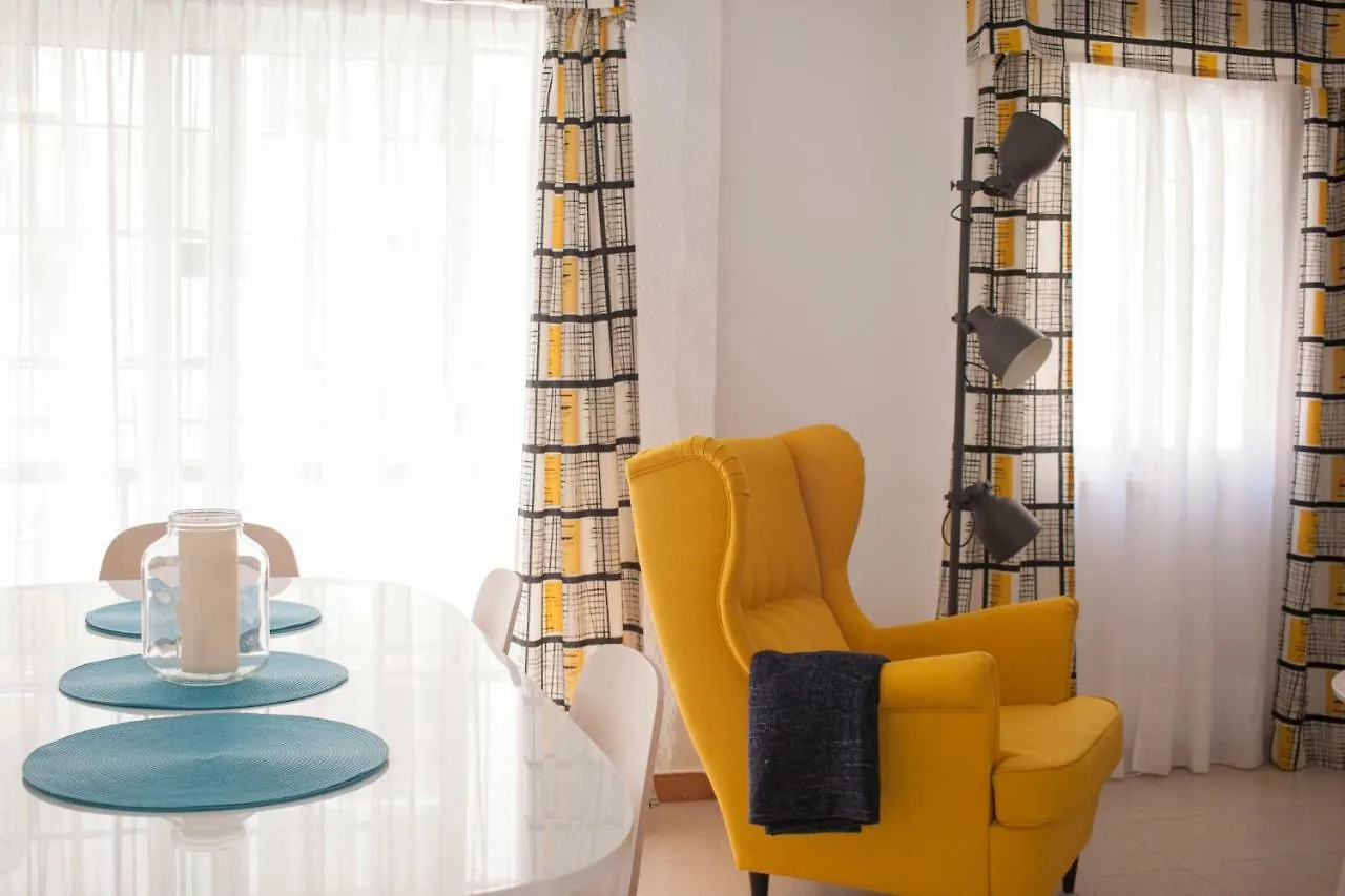 Cozy Apartment In Seville