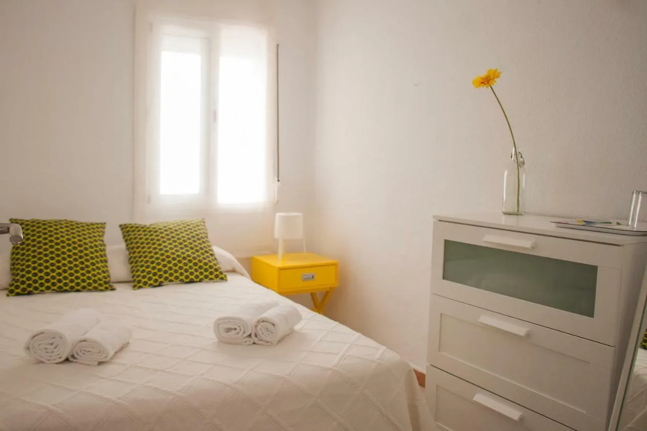 Cozy Apartment In Seville 0*,